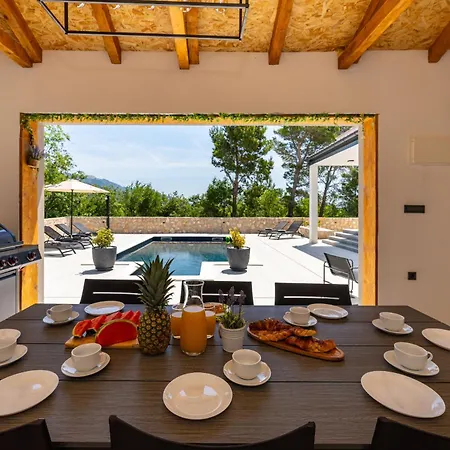 My Dalmatia - Mirta With Private Pool *