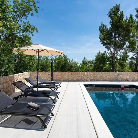 My Dalmatia - Mirta With Private Pool Ferienhaus
