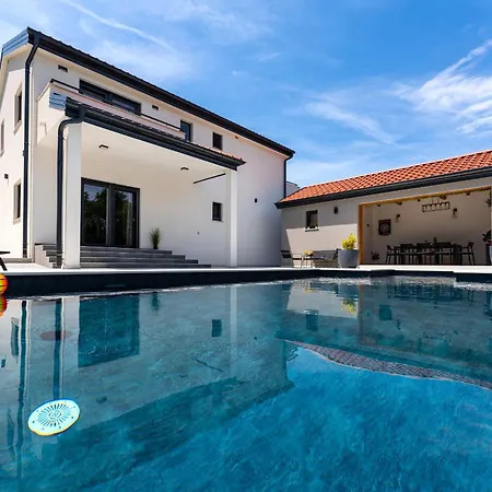My Dalmatia - Mirta With Private Pool Seline